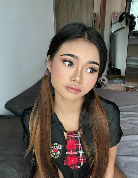 maya x kawaii art star pictures