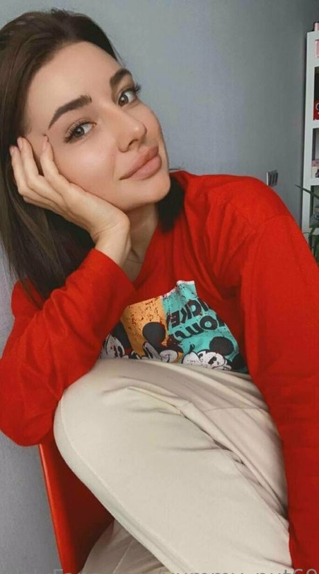 yummy kris69 xxx star photos