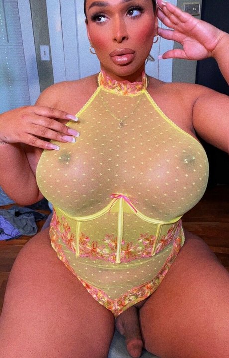 TSnatalee actress picture