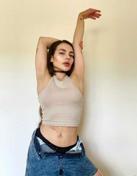 beatrice carti high quality actress gallery