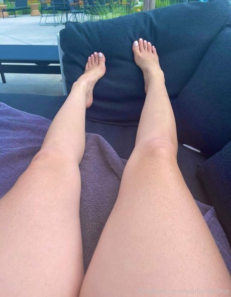 waifufeetmilkpaid hot star archive