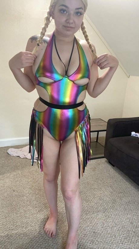 thicnpretty model perfect archive