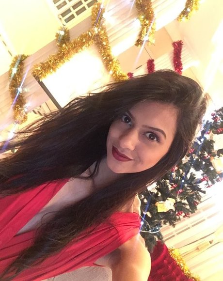 Sweetclassybae star nudes photos