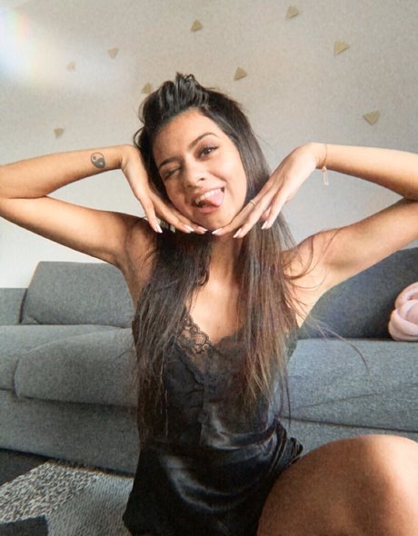 Sweetclassybae beautiful star photos