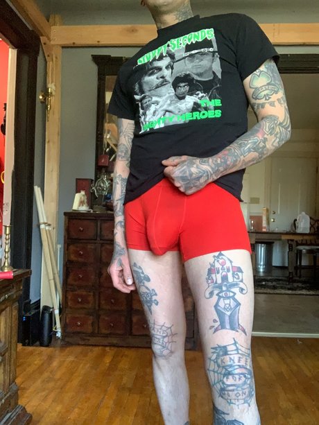 Sirwilliamcutter model pornographic images