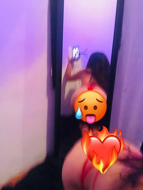 Dylizzz model sex images