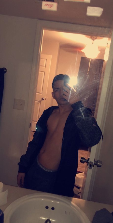 HOT BOY ANGEL_ nude star image