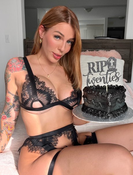 Sah Vabien star pornographic pic