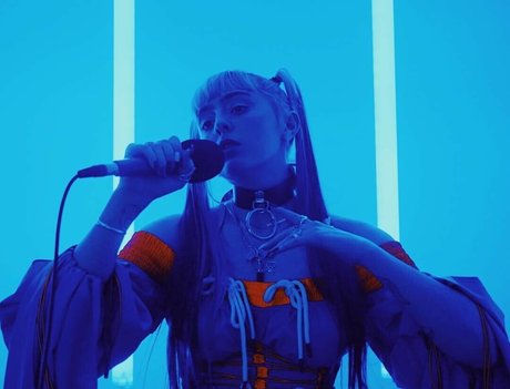 Ashnikko art pornstar images