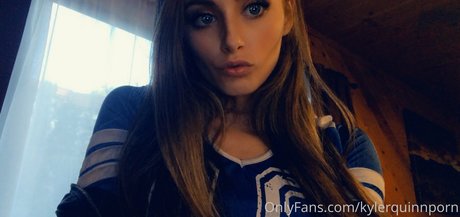 kylerquinnporn model sexy pictures