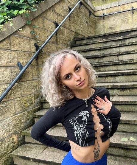 axalrnaed pornstar nice pic