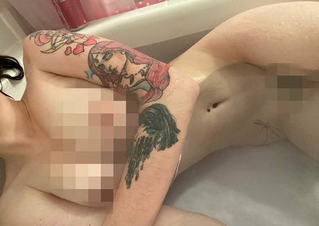 Soapyfans model hot pics