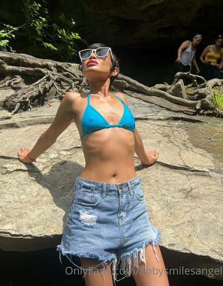 abbysmilesangel hd pornstar gallery