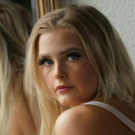 tuvas03 model free pic