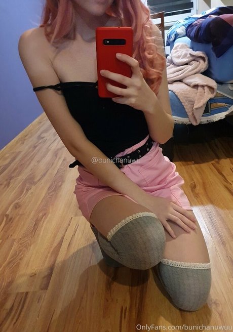 bunichanuwuu pretty model pic