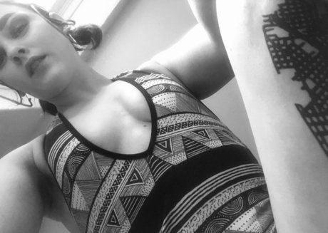 eeemmmthegoddess nice pornstar photo