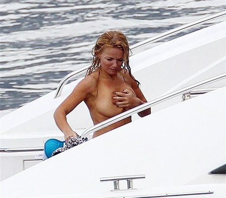 Geri Halliwell porn star picture