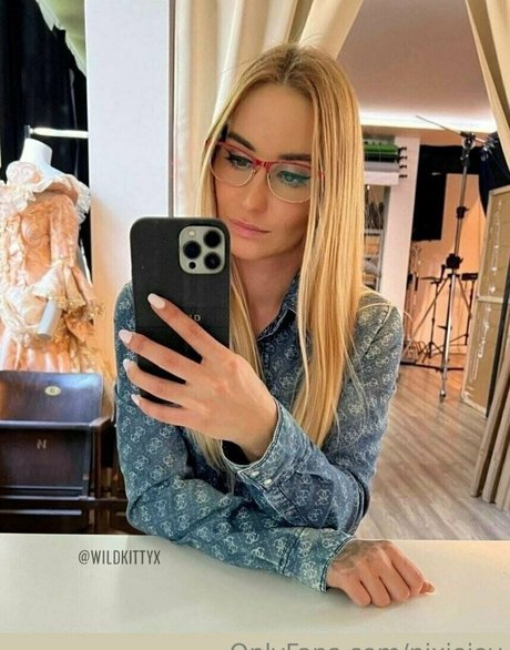 nixiejoy high quality model pictures