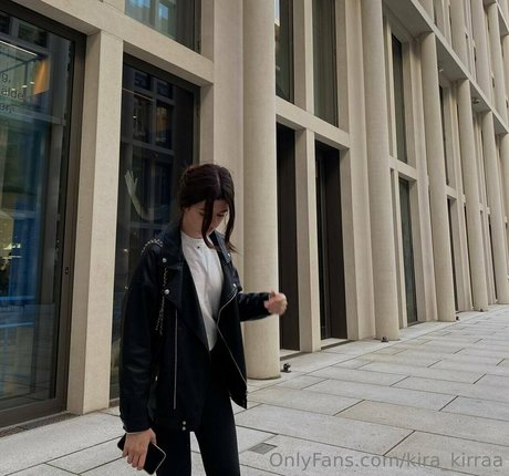 kira kirraa pornographic actress picture