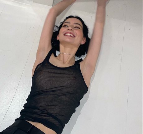 Meadow Walker nice actress image