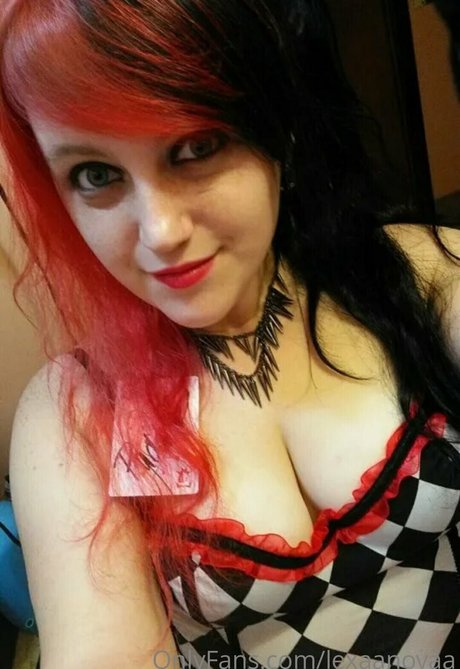 lexaanovaa star erotic picture