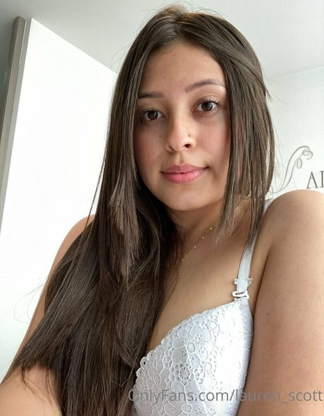 laurenscottfree thumbnail
