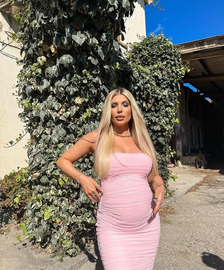 Olivia Buckland model xxx picture