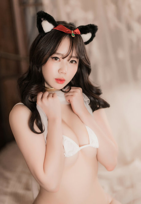 Myu A model sexy photos