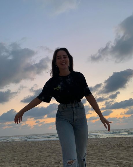 Effy Palarya pornstar sex images