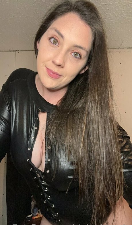 milf glasses onlyfans pretty archive