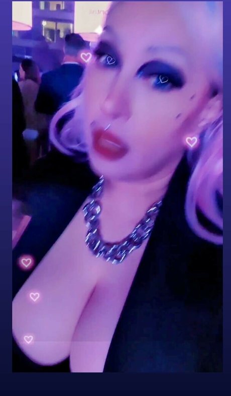 TechNoirCandy beautiful pornstar picture