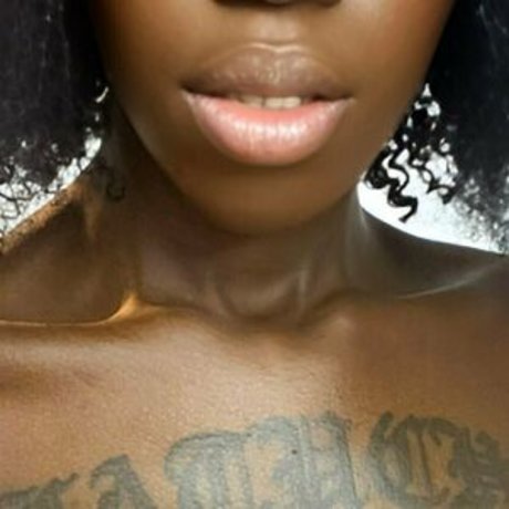 Tucha Sambu model high quality pictures