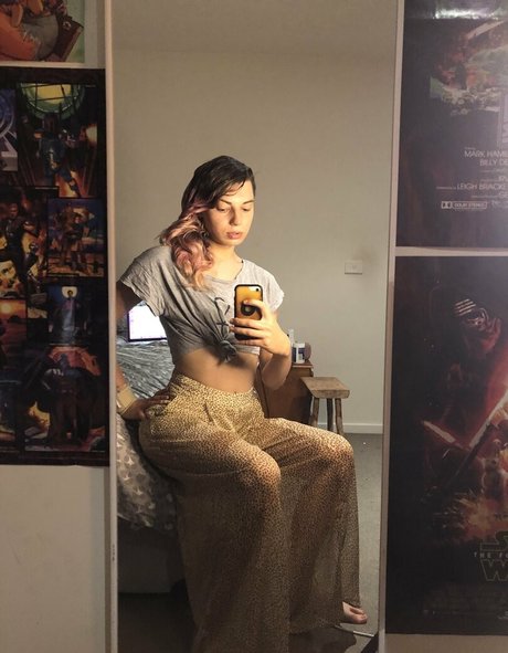 chippiechipsbimbo xxx star photo