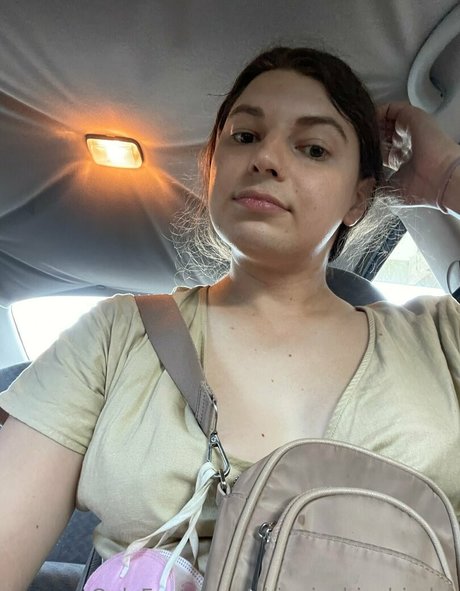 chippiechipsbimbo model hd pic