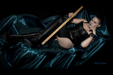 Sasha D Light exclusive model photo