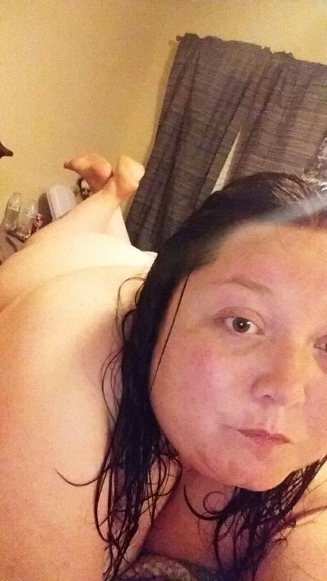 Sara D star nudes image