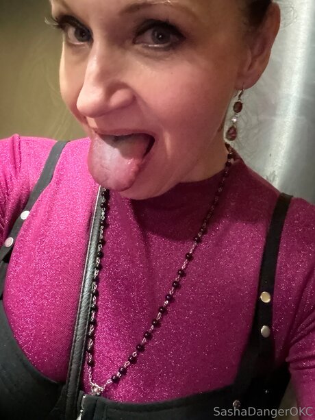 Sasha Danger OKC star erotic photos