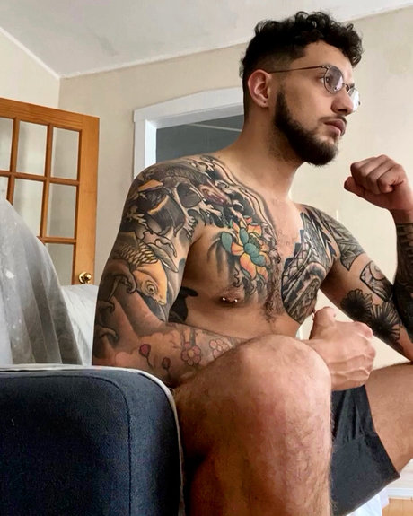 Adrian Ibarra pornographic actress images
