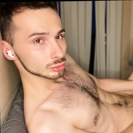 TJB star erotic photo