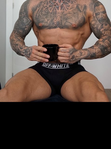 Mr NZ pornographic star picture