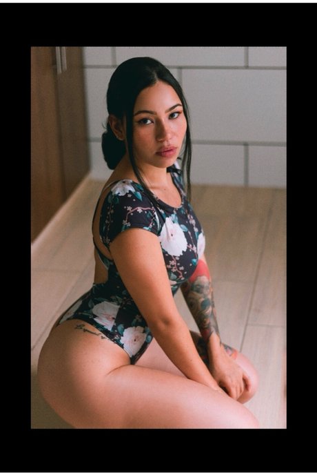 Kimie model exclusive img