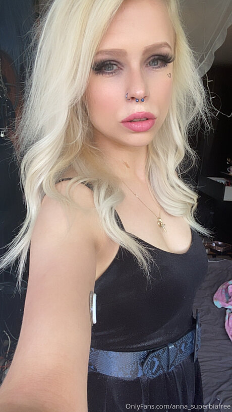 Superbia art model images