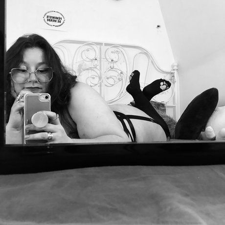 70 s bitch model high quality picture