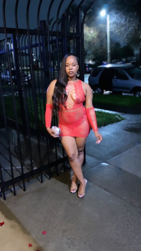 Imalreadyfamousbootsieboo nude actress pictures