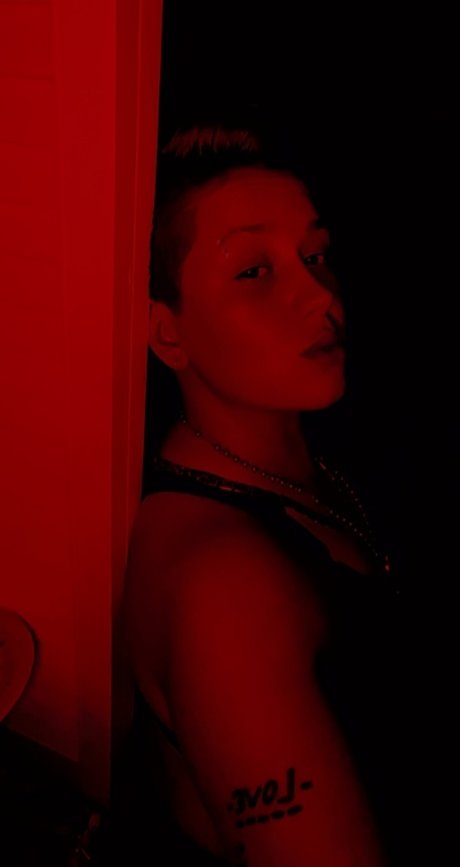 _TheBr kenStud_ model nudes pic