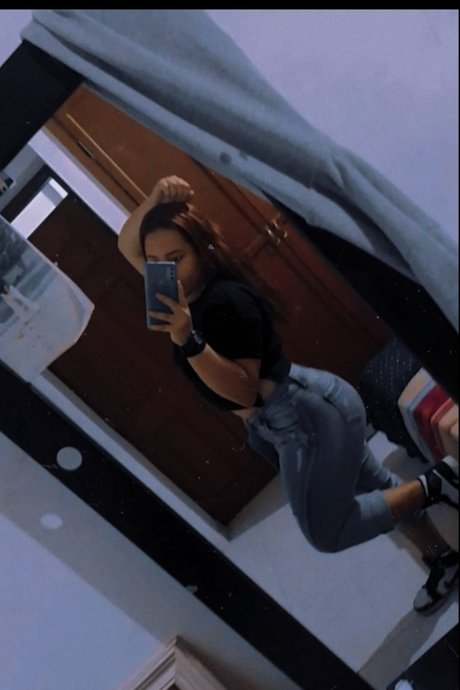 Luisa Contreras sexy pornstar pic