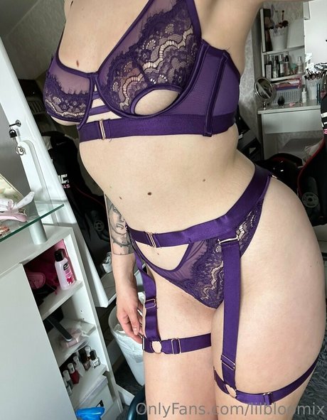 lilbloomix model art archive