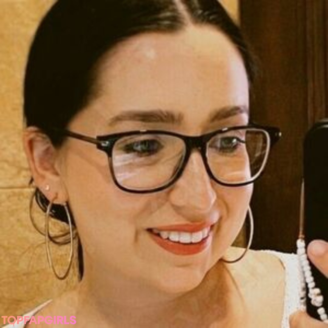 Kirsty Wells star nude images