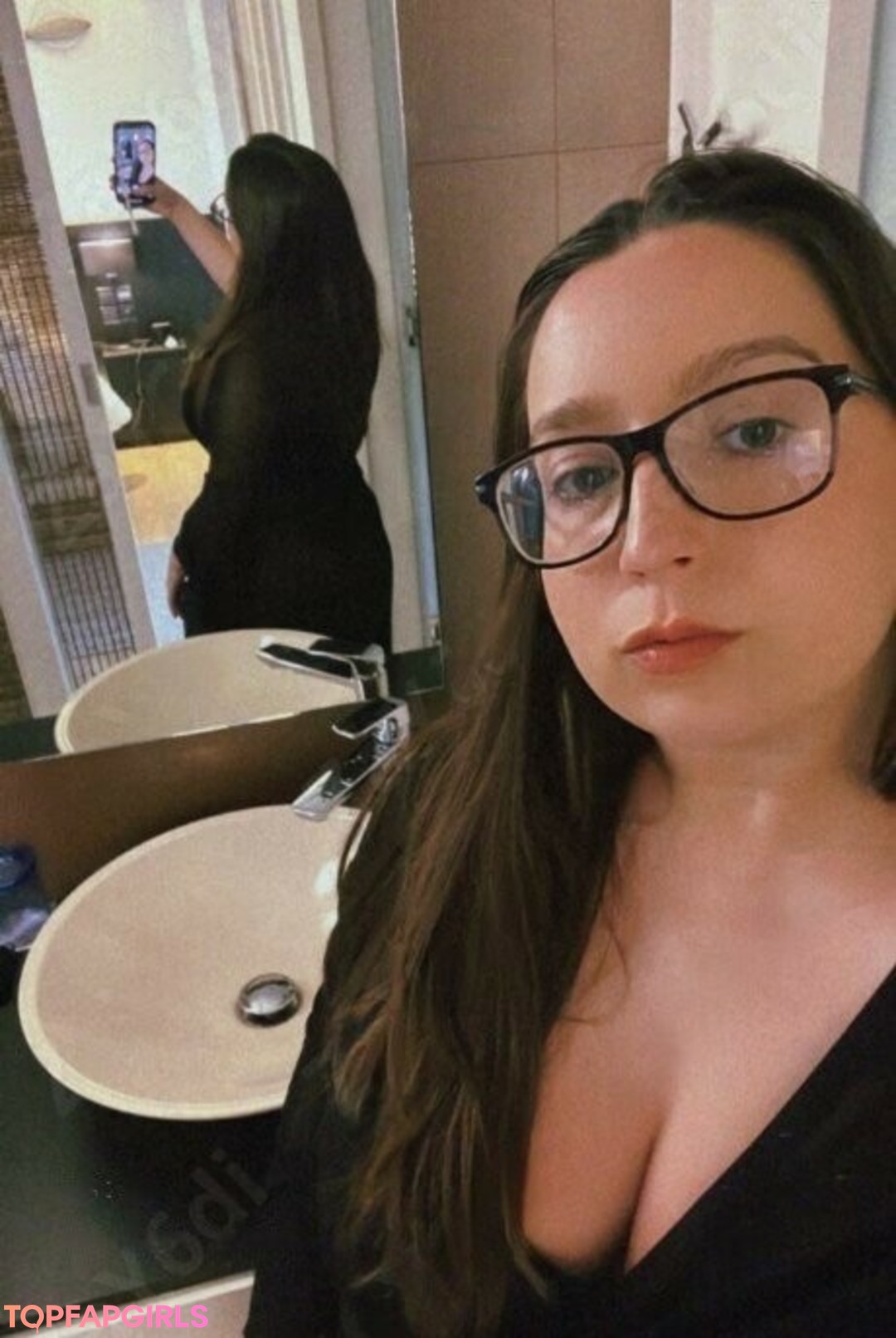 Kirsty Wells model sex galleries