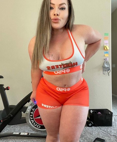 notyouraverage pornstar sexy img